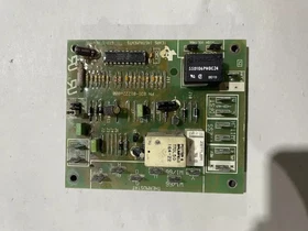 York Coleman Luxaire 031 01222 000  Defrost Control Board AZ173474 | KM472