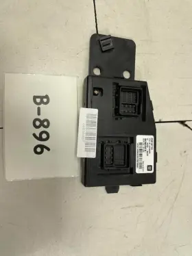 591-01366 AMERICAN MOTORS Body Control Module H3 Hummer