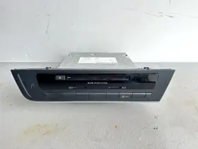 4G0035187F AUDI Dashboard Lower Am Fm Cd Player Radio Module