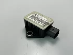 8E0-907-637 AUDI Yaw Rate Sensor A4 #3