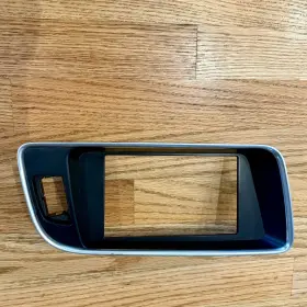 8R1857186P3Q7 AUDI Screen Frame Mmi Navigation Display Lcd Q5