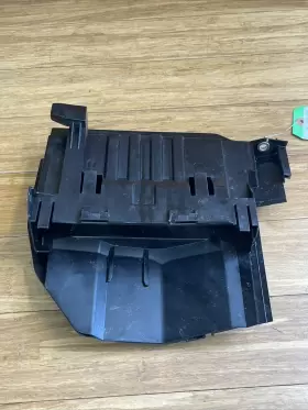 12-90-5-A22-699 BMW Box Ecm Dme Bracket Cover Holder X1 #3