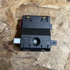 65.20-9141491-01 BMW Antenna Control Module Amp Amplifier X5 #2
