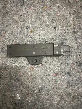 65209220632 BMW Access Keyless Antenna Module F10 F11