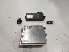 8617572 BMW Security Set Dct Auto 135I E88