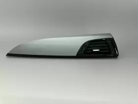 9205356-07 BMW Front Dashboard Air Vent Grille Panel