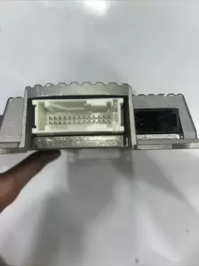 925715301 BMW Bluetooth Telematic Control Module #3