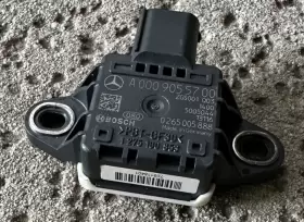 A0009055700 BOSCH Smart Fortwo Yaw Turn Rate Stability Sensor #2