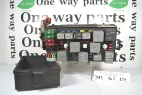 25724674 BUICK Fusebox Fuse Box Relay Block B5 Lesabre