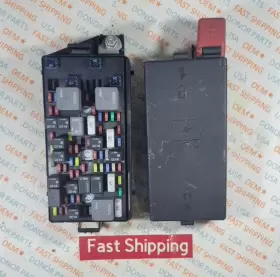 13697145 CADILLAC Fuse Box Power Distribution Dts Buick