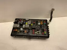 20934802 CADILLAC Hood Fuse Relay Junction Box Srx