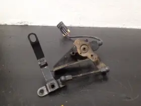 22175444 CADILLAC Rear Left Driver Ride Sensor Escalade