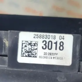 25883018 CHEVROLET Fuse Box Power Distribution Chevy Malibu #3