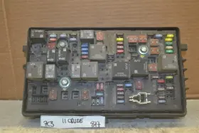 95216200-02 CHEVROLET Fuse Box Relay Unit Module Cruze
