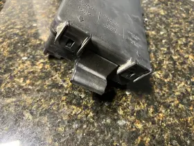 P04692118AG CHRYSLER Fusebox Tipm Integrated Power Module Ram #3