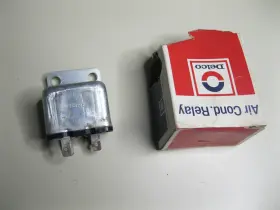 3961573 DELCO Tcs Relay Select Nos Gm