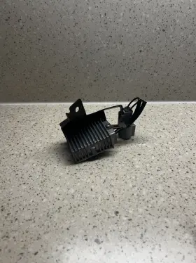 82695-30010 DENSO Daytime Running Light Resistor GS300 Lexus
