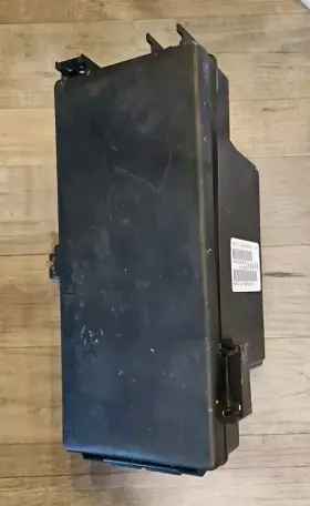 56049888AK DODGE Tipm Integrated Power Module Fuse Box Relay
