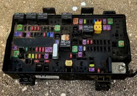 68199793AA DODGE Tipm Totally Integrated Power Module Cntr