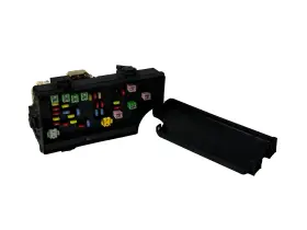 P68028008AC DODGE CHRYSLER Fuse Box Relay Control Module