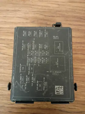 P68068355AD DODGE Power Module Fuse Box Journey