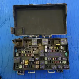 P68199793AA DODGE Fuse Box Integrated Power Module Tipm 2500