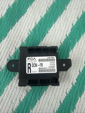 P68517698AB DODGE Right Front Door Module Unit 1500 Ram