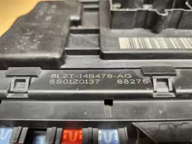 8L2T-14B476-AG FORD Fuse Relay Box Body Control Module Bcm #2