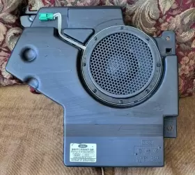 BB5T-19A067-AB FORD Subwoofer Unit Explorer