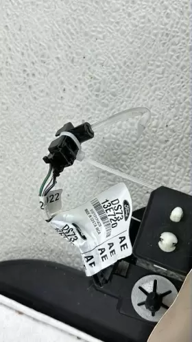 DS7313E720 FORD Mondeo Wiring Driver Legs Light #3