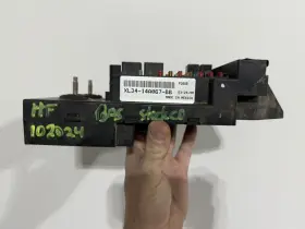 XL34-14A067-BB FORD Fuse Relay Box Junction Block Dash F-150