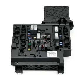 A06-75981-004 FREIGHTLINER Cascadia Fuse Box Power Module
