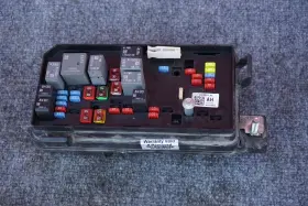 20838678 GENERAL MOTORS Fuse Block Box Dts Cadillac Buick