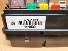 13599109 GM Rear Fuse Box Dts Buick Cadillac Lucerne #2