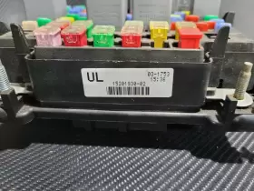 15201930-02 GM Fuse Box Relay Unit Module Cadillac Chevy Gmc #2