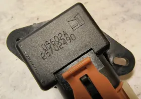 25702490 GM Lateral Accelerometer Yaw Sensor Eldorado Seville #2