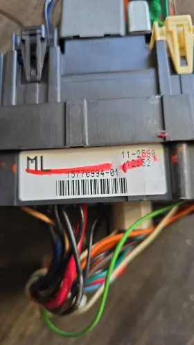 15770994-01 GMC Fuse Box Relay Junction Wire Harness Yukon #2