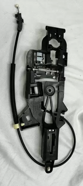 808587047 GMC Front Driver Exterior Door Handle Bracket #3