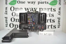 FG9T14A067BD GMC CHEVY CADILLAC Fuse Box Relay Block B7 Ford
