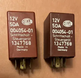 004054-01 HELLA Relays Volvo
