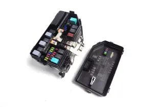 32100TG8AF0 HONDA Engine Fuse Relay Box Junction Body Control