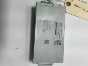 39800-TVA-M11 HONDA Right Rear Radio Tuner Control Module