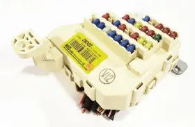 663.HY1V12 HYUNDAI Passenger Fusebox Equus #3