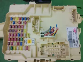 91955-E6091 HYUNDAI Cabin Fuse Relay Power Distribution Box #2