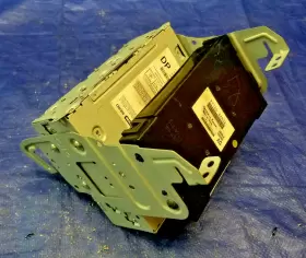 28330-4HB1C INFINITI Radio Cd Player Receiver Temperature