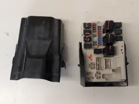 284B7CG000 INFINITI Fuse Box Relay Control Module FX35