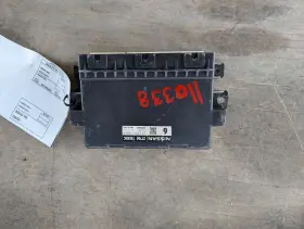 591-71948 INFINITI Chassis Ecm Temperature Ac Module Radio