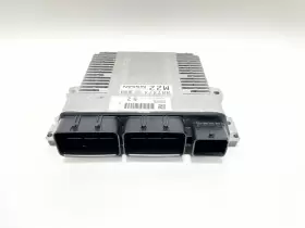 NEC039-044 INFINITI Engine Motor Brain Control Module Unit #2