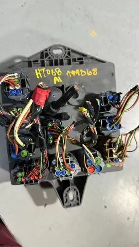 C2C33739 JAGUAR Fuse Box Relay Unit XJ8 Xj #2