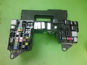 CX23-14290-GC JAGUAR Supercharged Engine Fuse Relay Junction